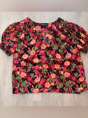 NWT Cynthia Rowley floral short sleeve blouse